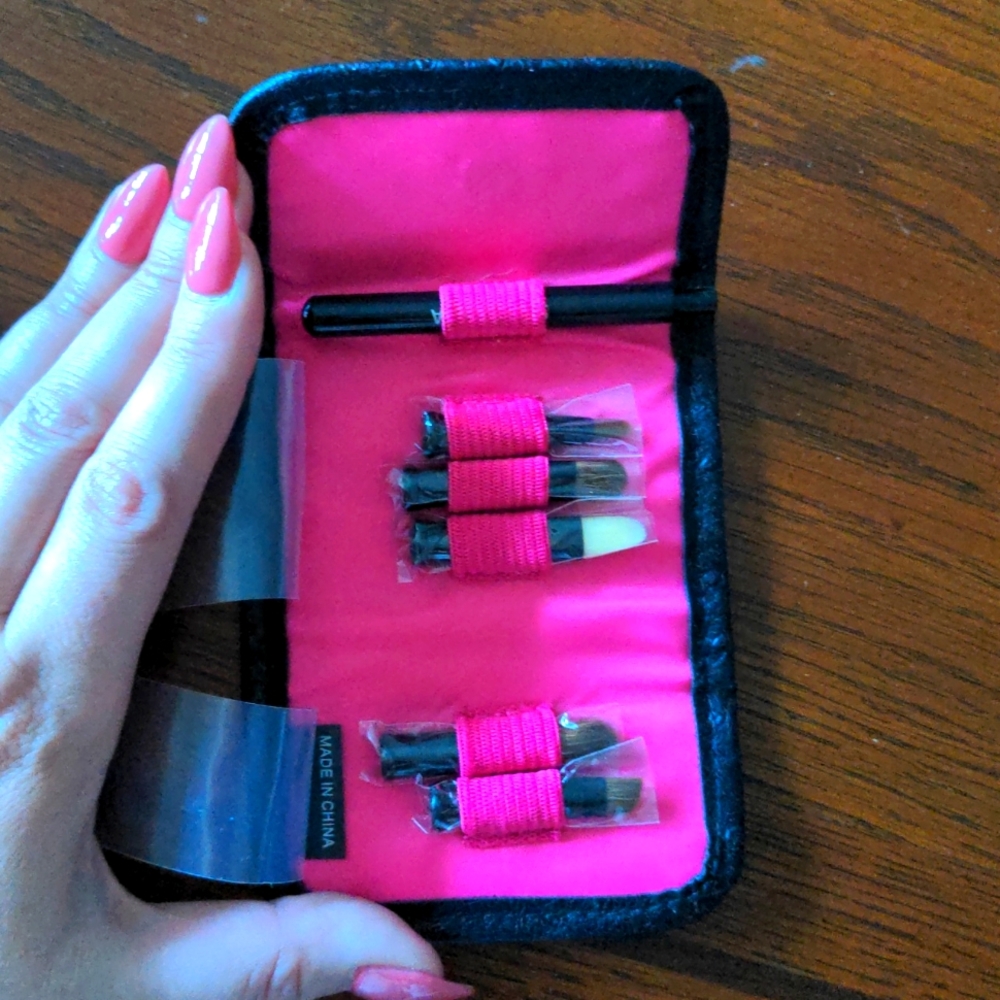 Sephora mini travel brush set